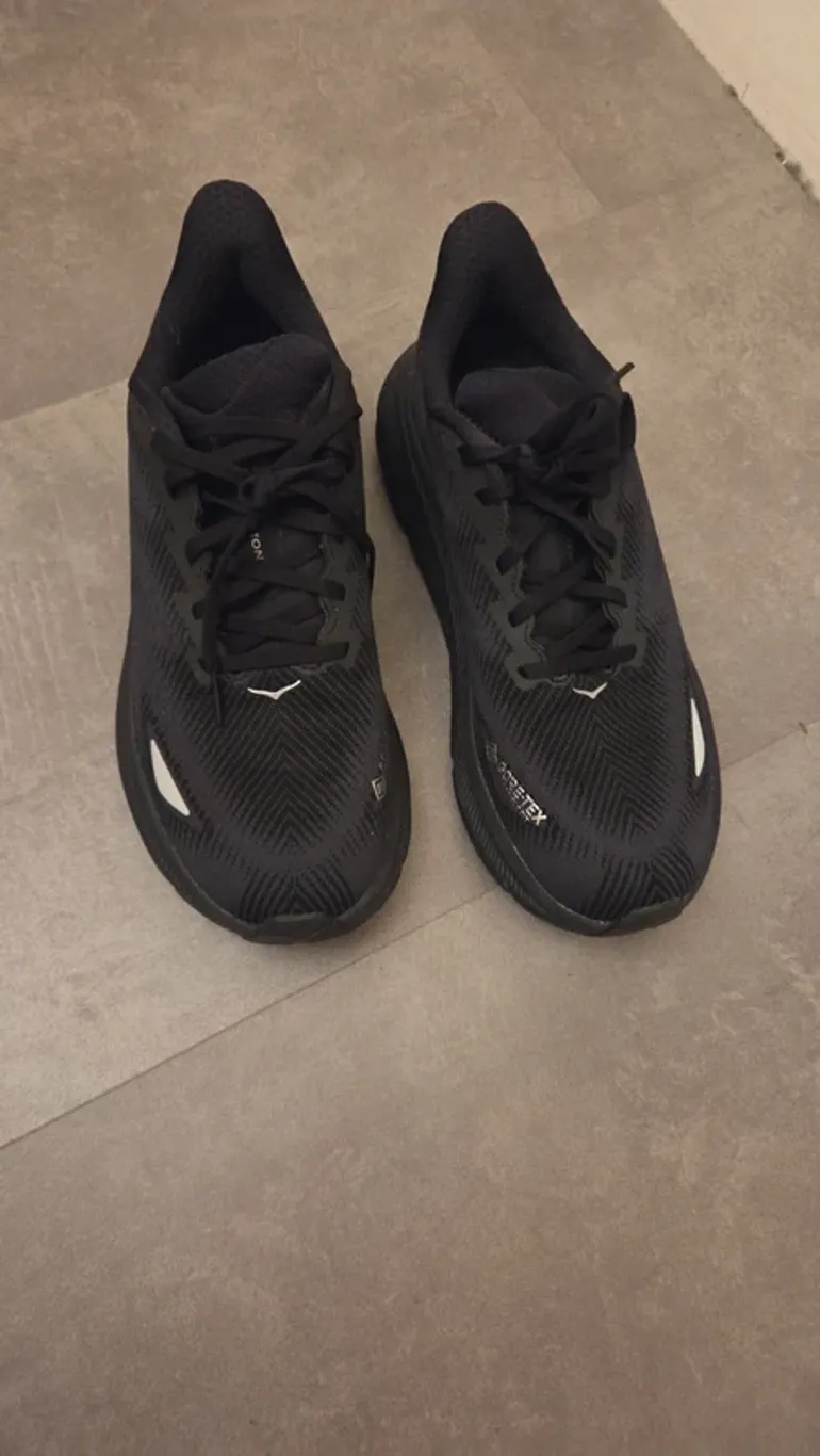 Hoka Gore-Tex Running Shoes bike d'occasion — image 5 sur 7