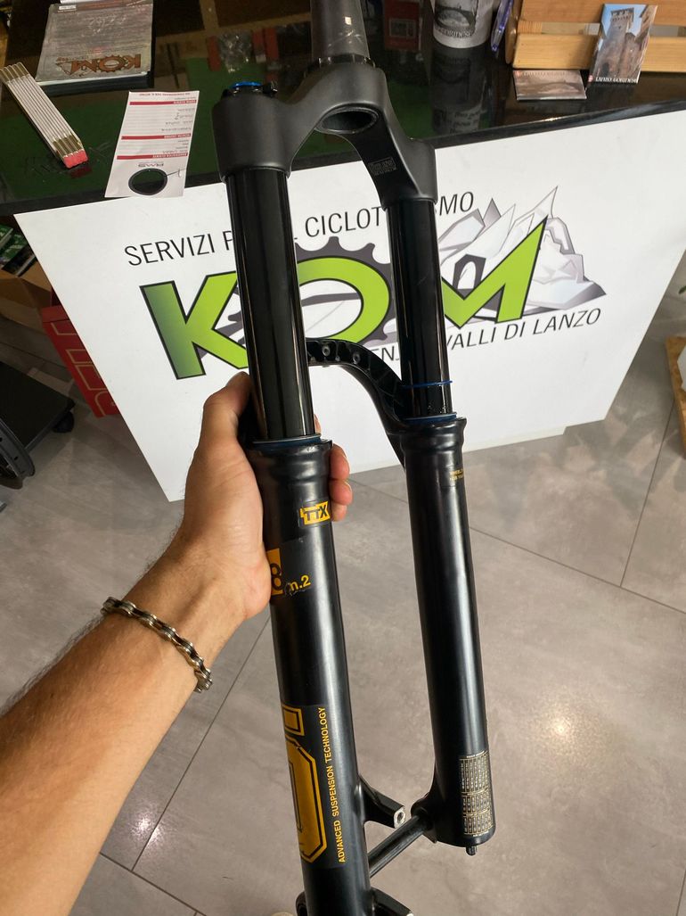 Öhlins RXF38 m.2 Fork bike usato — immagine 2 di 3