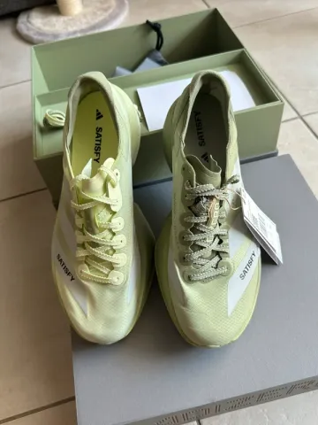 Used Adidas Adizero Adios Pro 4 bike — image 3 of 15