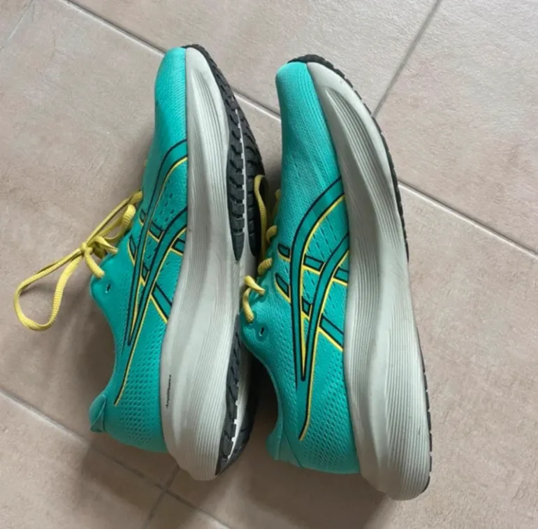 Asics Gel Excite 11 bike d'occasion — image 1 sur 4