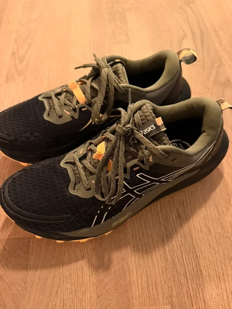 Używany Asics Gel Trabuco 13 bike — zdjęcie 2 z 7