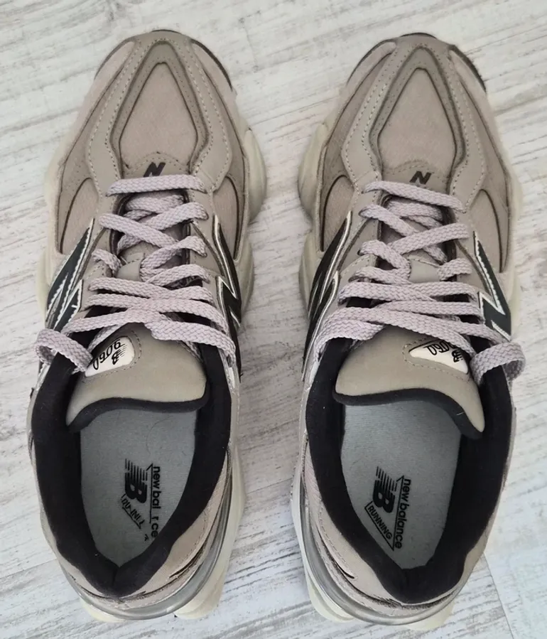 New Balance 9060 bike d'occasion — image 5 sur 10