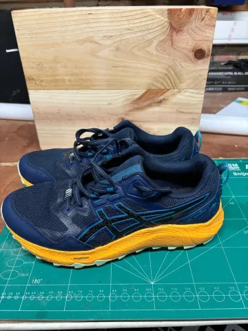 Gebrauchtes Asics Trailschoenen bike — Bild 5 von 7