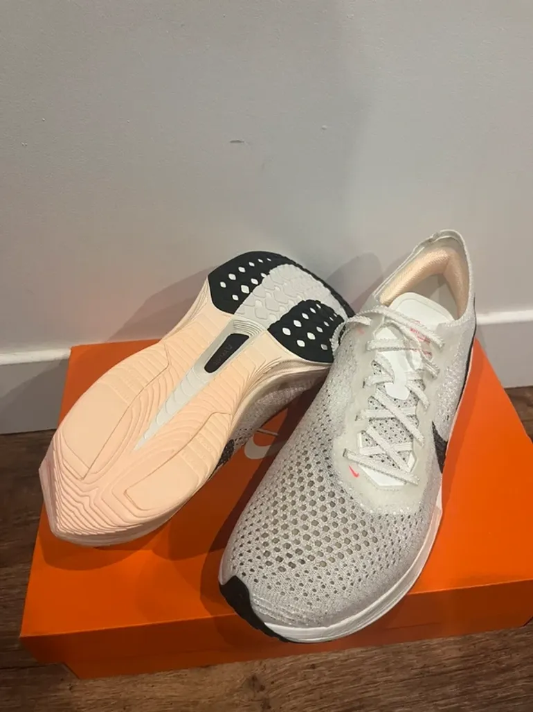Gebrauchtes Nike VaporFly 3 bike — Bild 5 von 5
