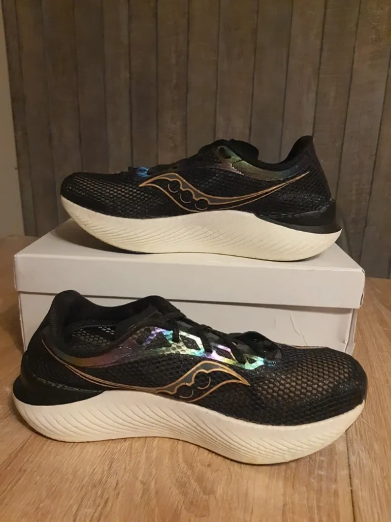 Used Saucony Endorphin Pro 3 bike — image 3 of 15