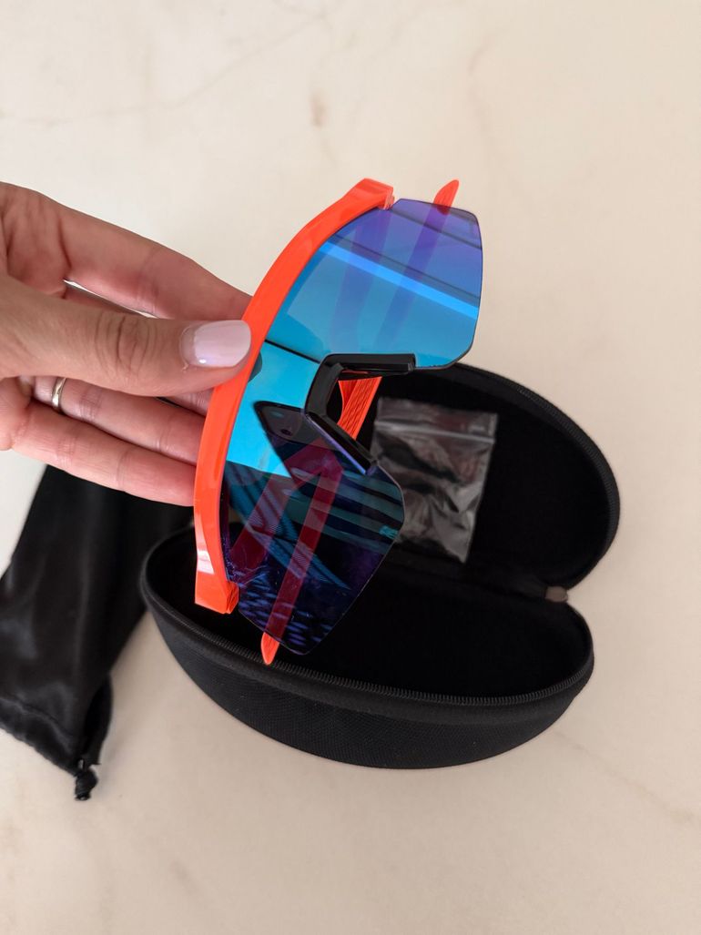 Oakley Hydra 2025 bike d'occasion — image 5 sur 7