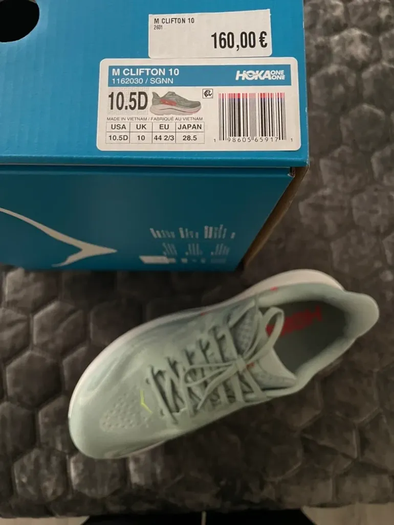 Tweedehands Hoka Running Shoes bike — afbeelding 2 van 5