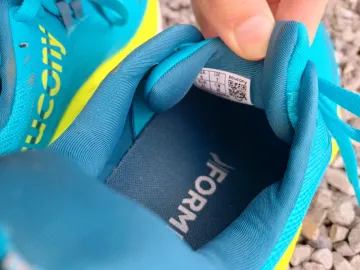 Used Saucony Hurricane 24 bike — image 7 of 8