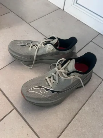 Used Saucony Endorphin Azura bike — image 1 of 4