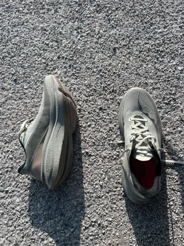 Used Saucony Endorphin Azura bike — image 4 of 4