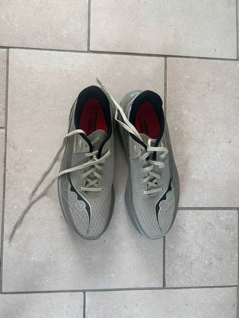 Used Saucony Endorphin Azura bike — image 2 of 4