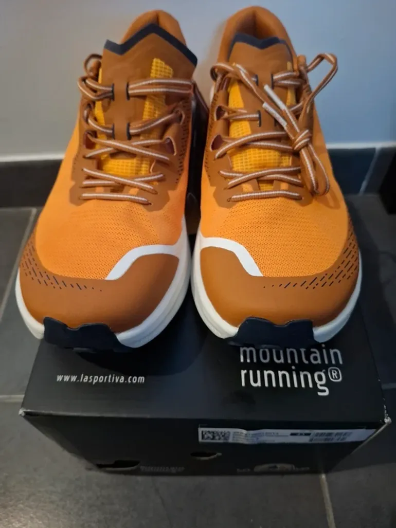 Used La Sportiva Trail Running Shoes bike — image 2 of 5