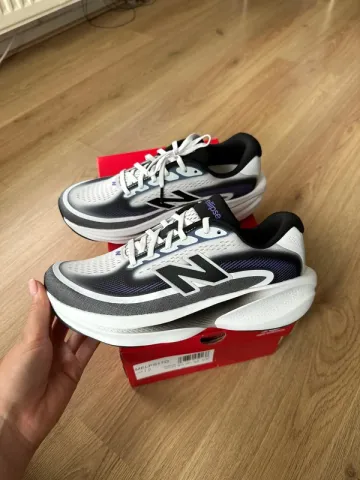 Used New Balance Ellipse v1 bike — image 2 of 5
