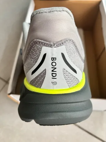 Gebrauchtes Hoka Clifton 9 bike — Bild 3 von 8