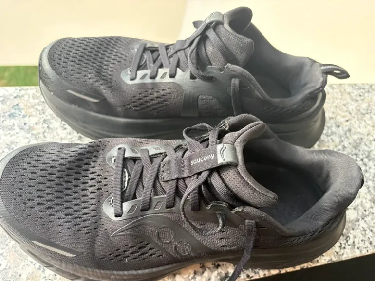 Used Saucony Guide 18 bike — image 2 of 8