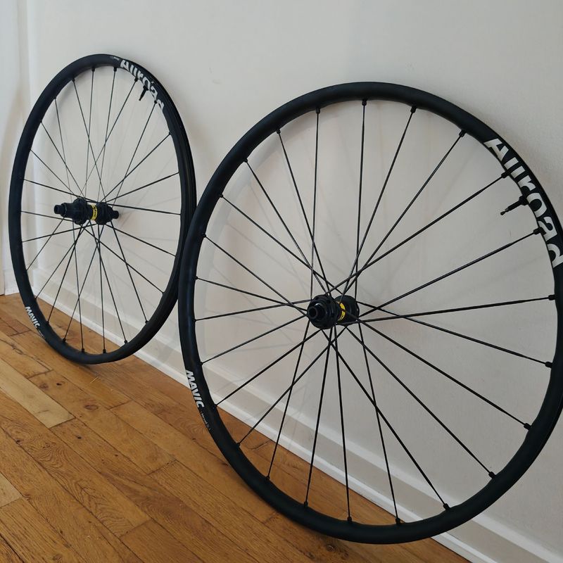 Used Mavic Allroad SL 25 Hookless 2026 Wheels