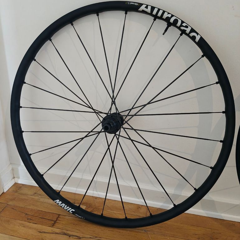 Käytetty Mavic Allroad SL 25 Hookless 2026 bike — kuva 3 / 5
