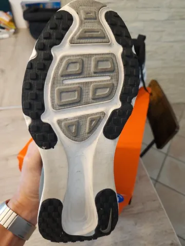 Tweedehands Nike Vomero 18 bike — afbeelding 6 van 6