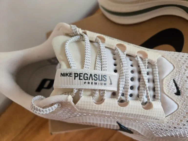 Used Pegasus Premium bike — image 3 of 11