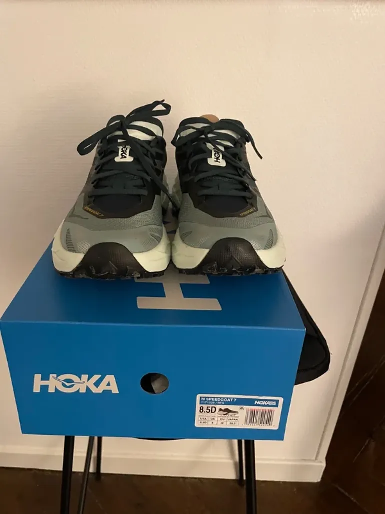 Used Hoka Speedgoat 7 bike — image 3 of 4