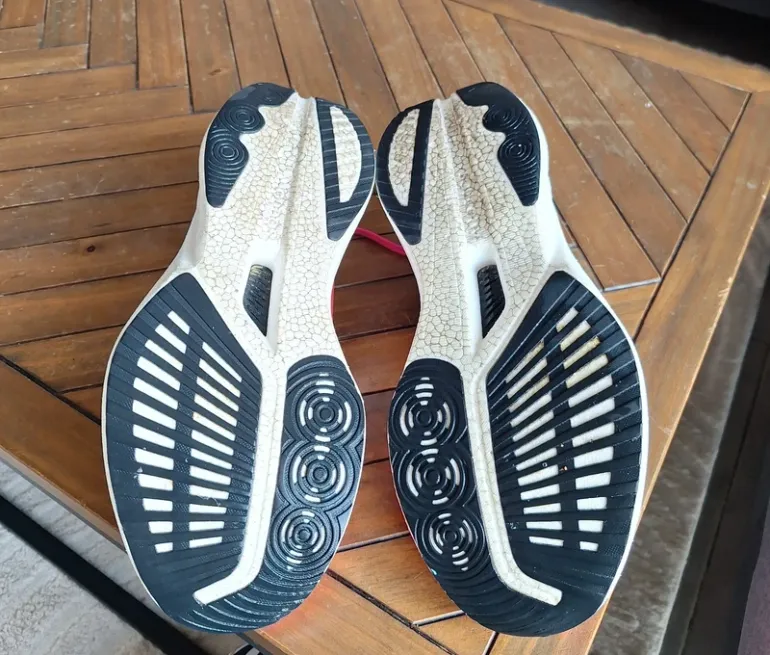 Used Saucony Endorphin Speed 5 bike — image 5 of 6