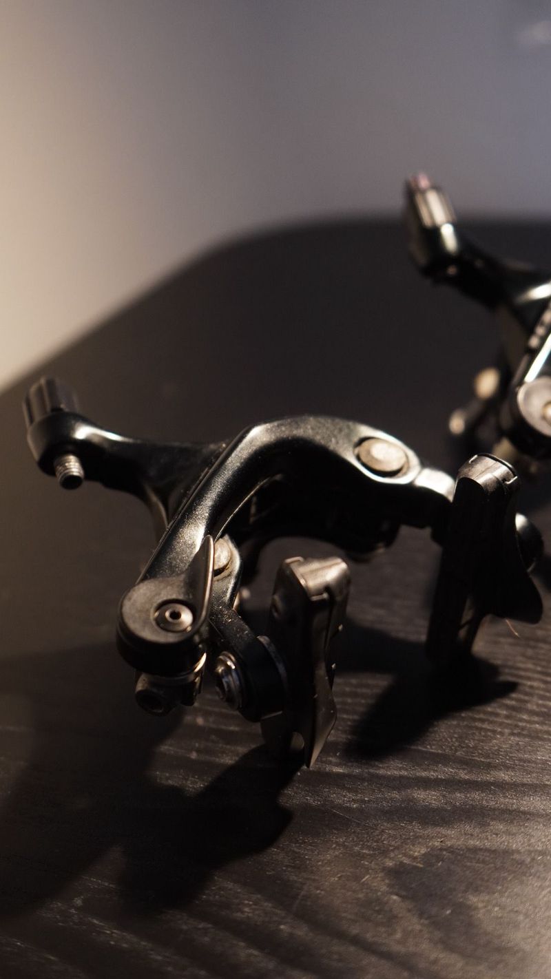 Used Shimano 105 BR-R7000 2020 Brakes
