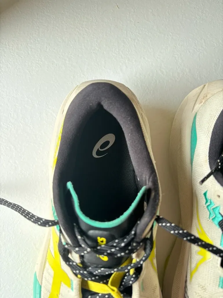 Used Asics Trabuco Max 5 2026 bike — image 6 of 13