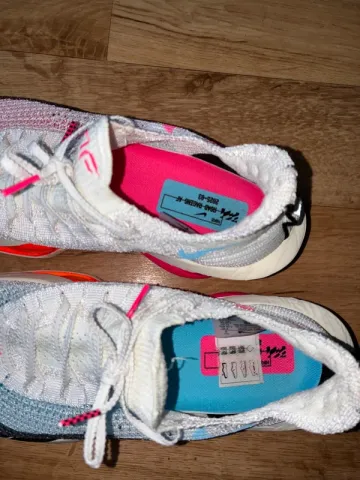 Used Nike Air Zoom Alphafly bike — image 4 of 10
