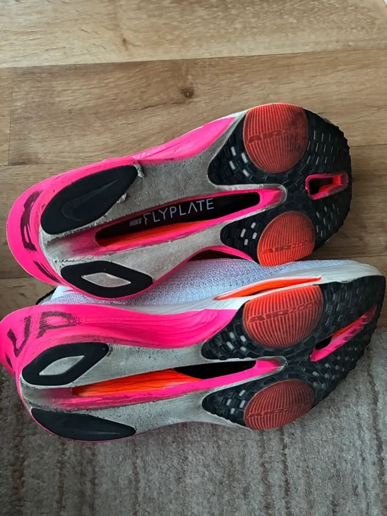 Used Nike Air Zoom Alphafly bike — image 8 of 10