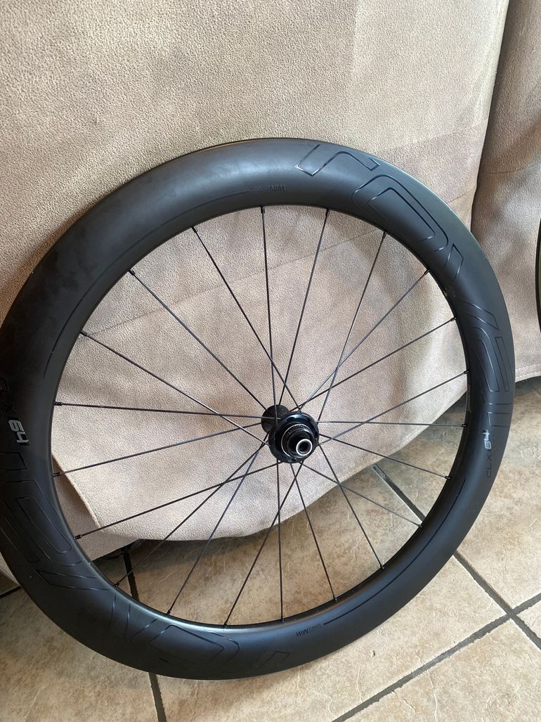 Brugt Roval CLX 64 Carbon Wheelset bike — billede 7 af 13