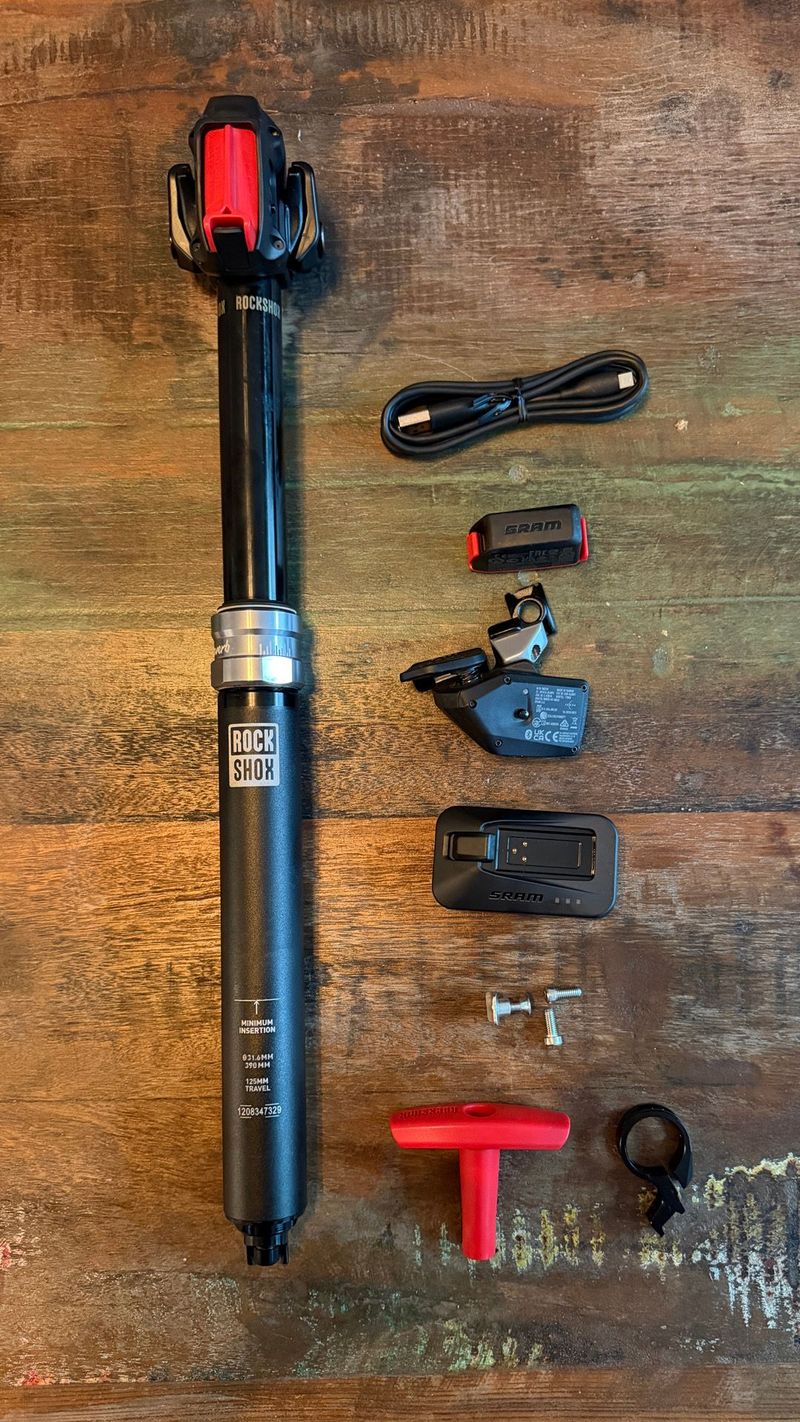 Brugt RockShox Reverb AXS A1 2025 Saddles & Seatposts