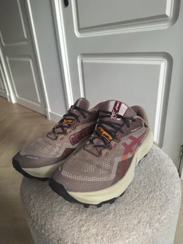 Used Asics Trabuco 14 GTX bike — image 3 of 5