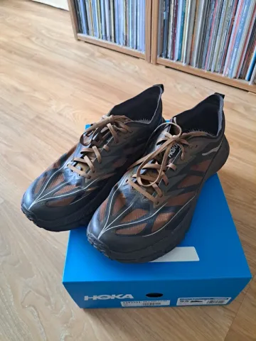 Used Hoka Laufschuhe bike — image 3 of 7