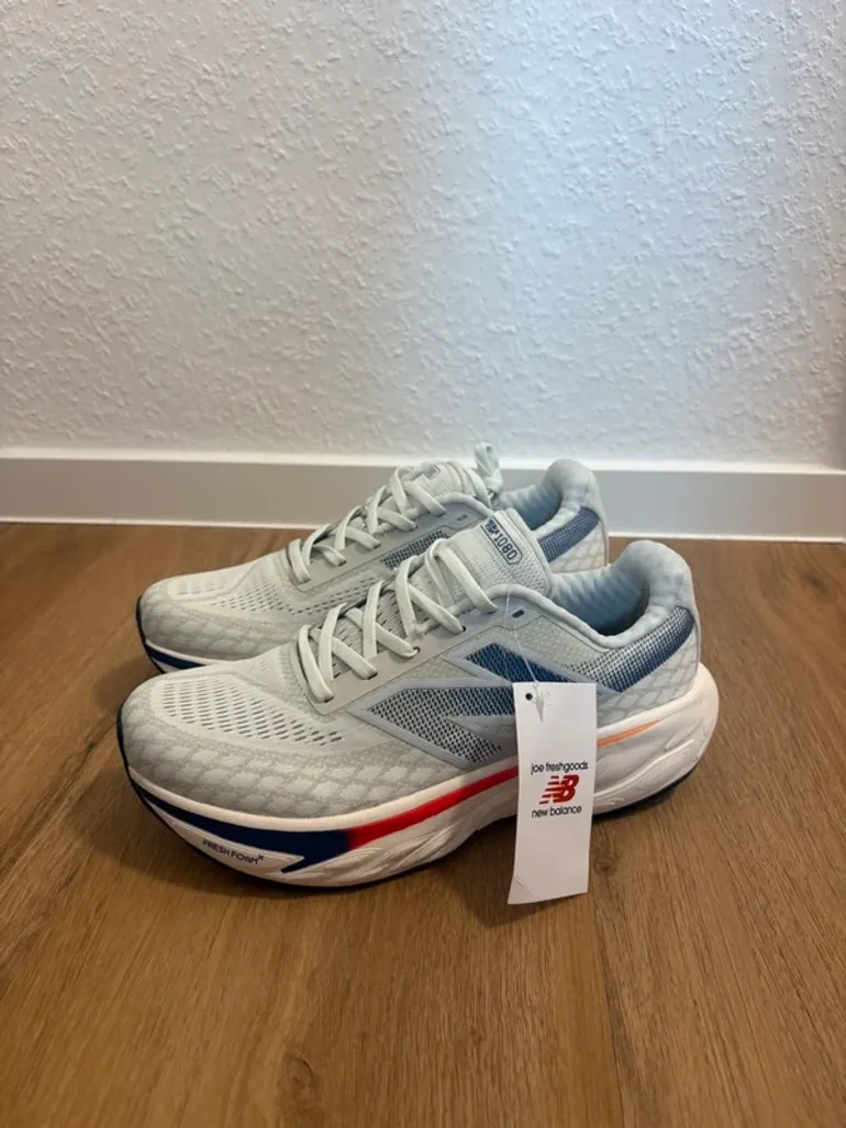 Tweedehands New Balance Fresh Foam X More v6 bike — afbeelding 2 van 8