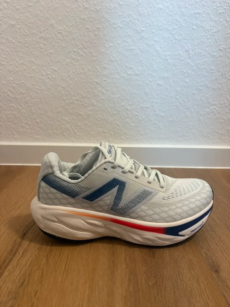 New Balance Fresh Foam X More v6 Running Shoes d'occasion