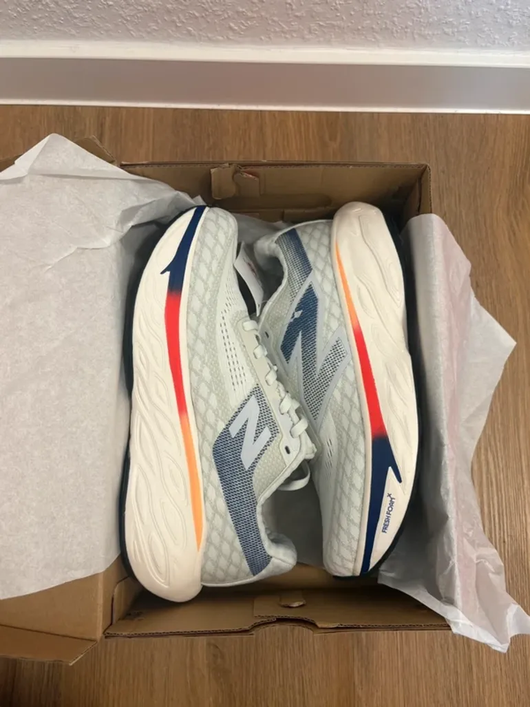 Tweedehands New Balance Fresh Foam X More v6 bike — afbeelding 5 van 8
