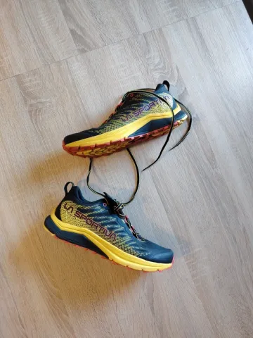 Tweedehands La Sportiva Jackal II bike — afbeelding 1 van 15