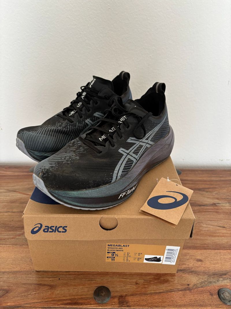 Used Asics Megablast 2026 Running Shoes
