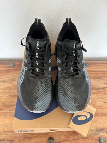 Brugt Asics Megablast 2026 bike — billede 3 af 10