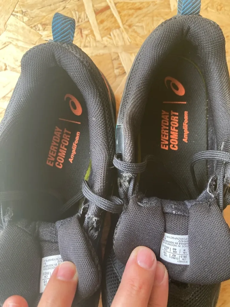 Used Asics Gel Sonoma 5 bike — image 7 of 9