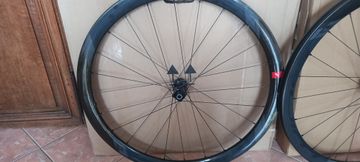 Used Fulcrum Wind 40 DB 2025 bike — image 5 of 11