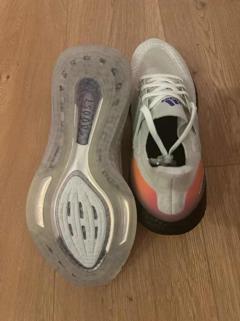 Used Adidas Ultraboost 21 LTD bike — image 5 of 5