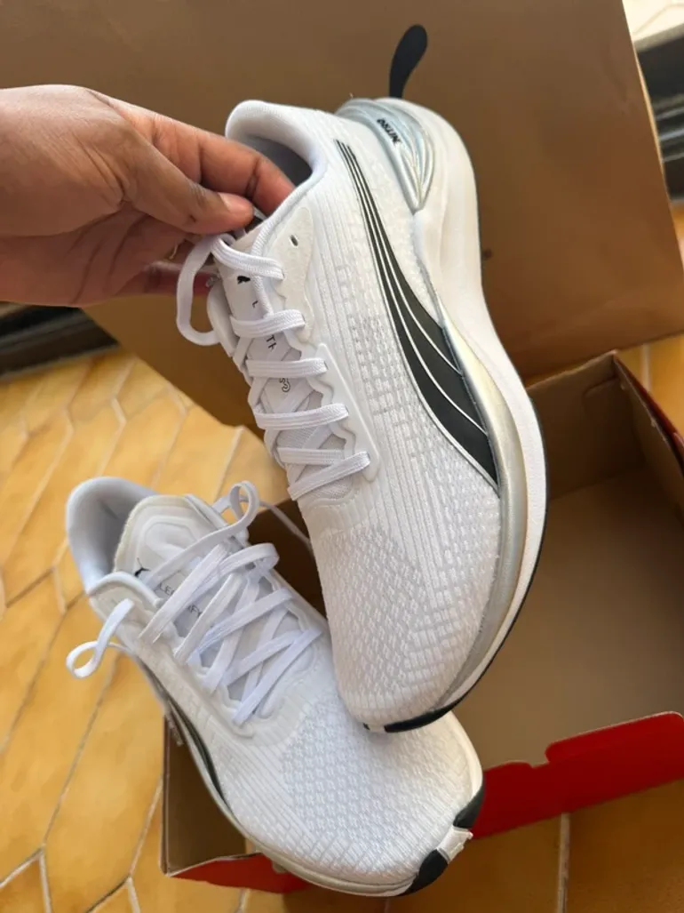 Used Puma Running Shoes bike — image 2 of 3