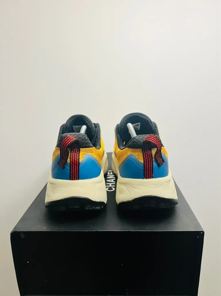 Used New Balance Fresh Foam X More Trail v3 bike — image 6 of 11