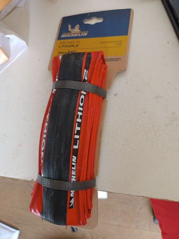 Used Michelin Lithion.2 bike — image 1 of 2