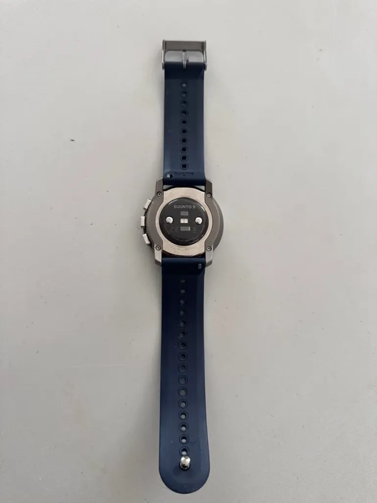 Used Suunto 9 Peak Granite Blue Titanium bike — image 2 of 4