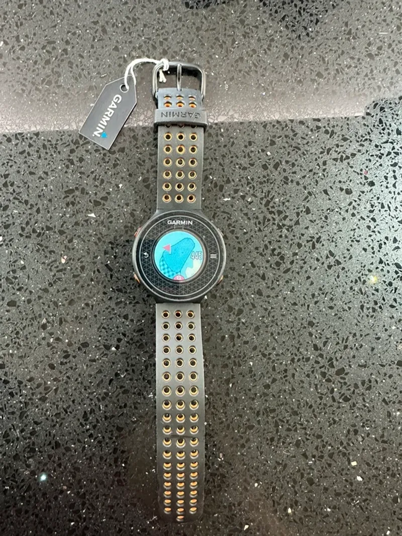 Used Garmin Approach S6 Electronics