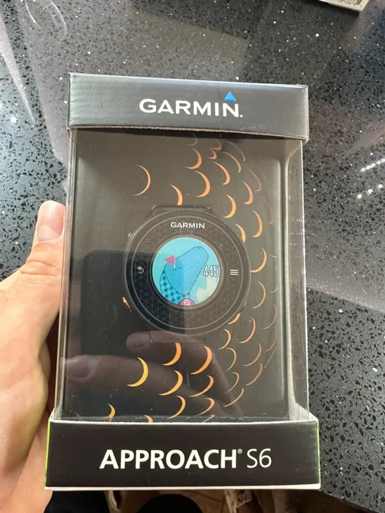 Used Garmin Approach S6 bike — image 4 of 5