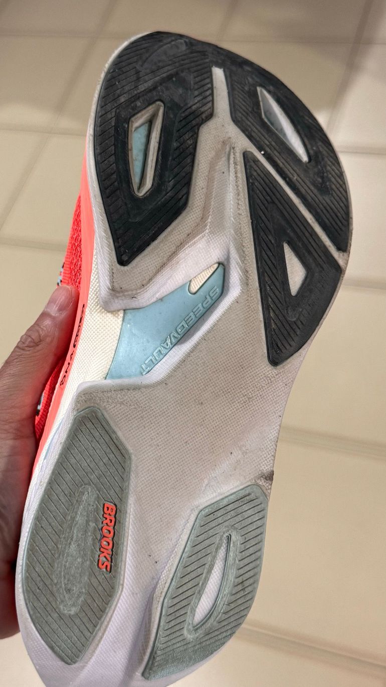 Brooks Hyperion Max 3 2025 bike usato — immagine 4 di 6