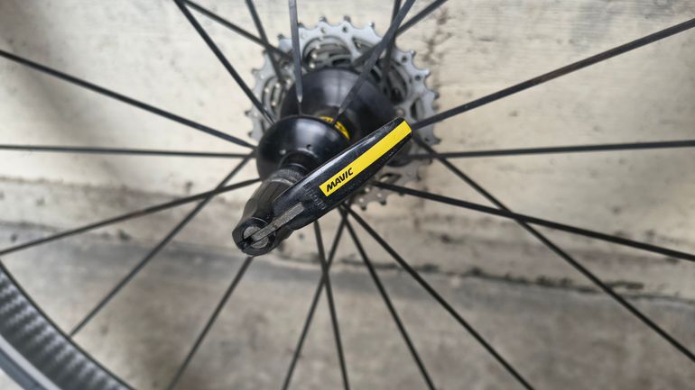 Mavic COSMIC Carbon Pro bike d'occasion — image 10 sur 17